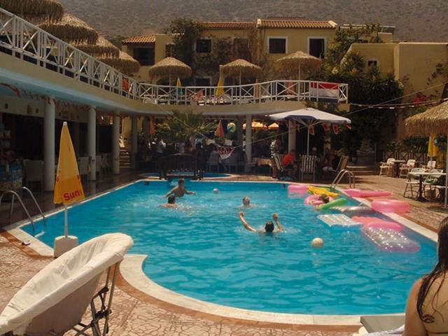 Sun Club Olympia Daire Hersonissos  Dış mekan fotoğraf